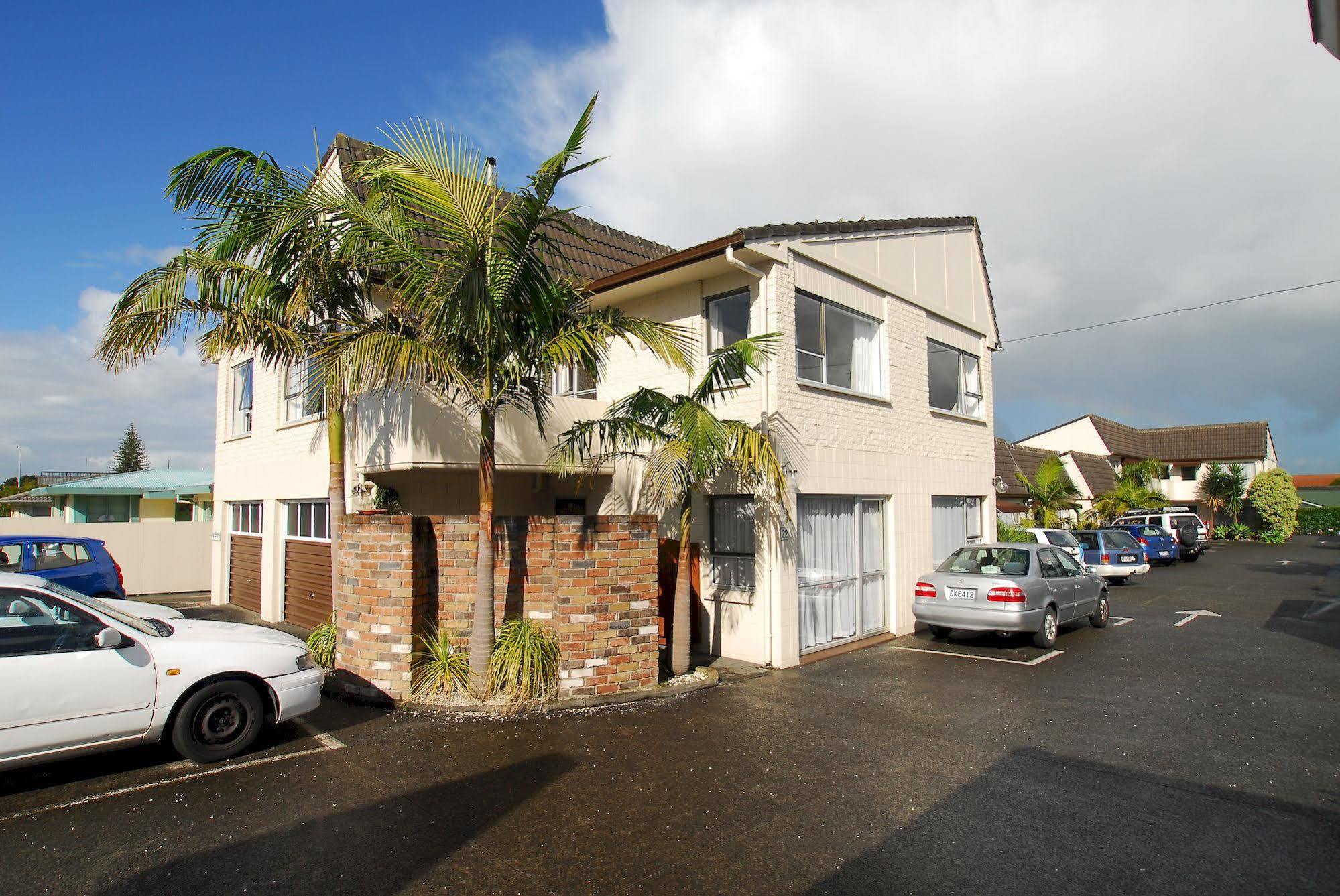 Takapuna Motor Lodge Окленд Екстер'єр фото
