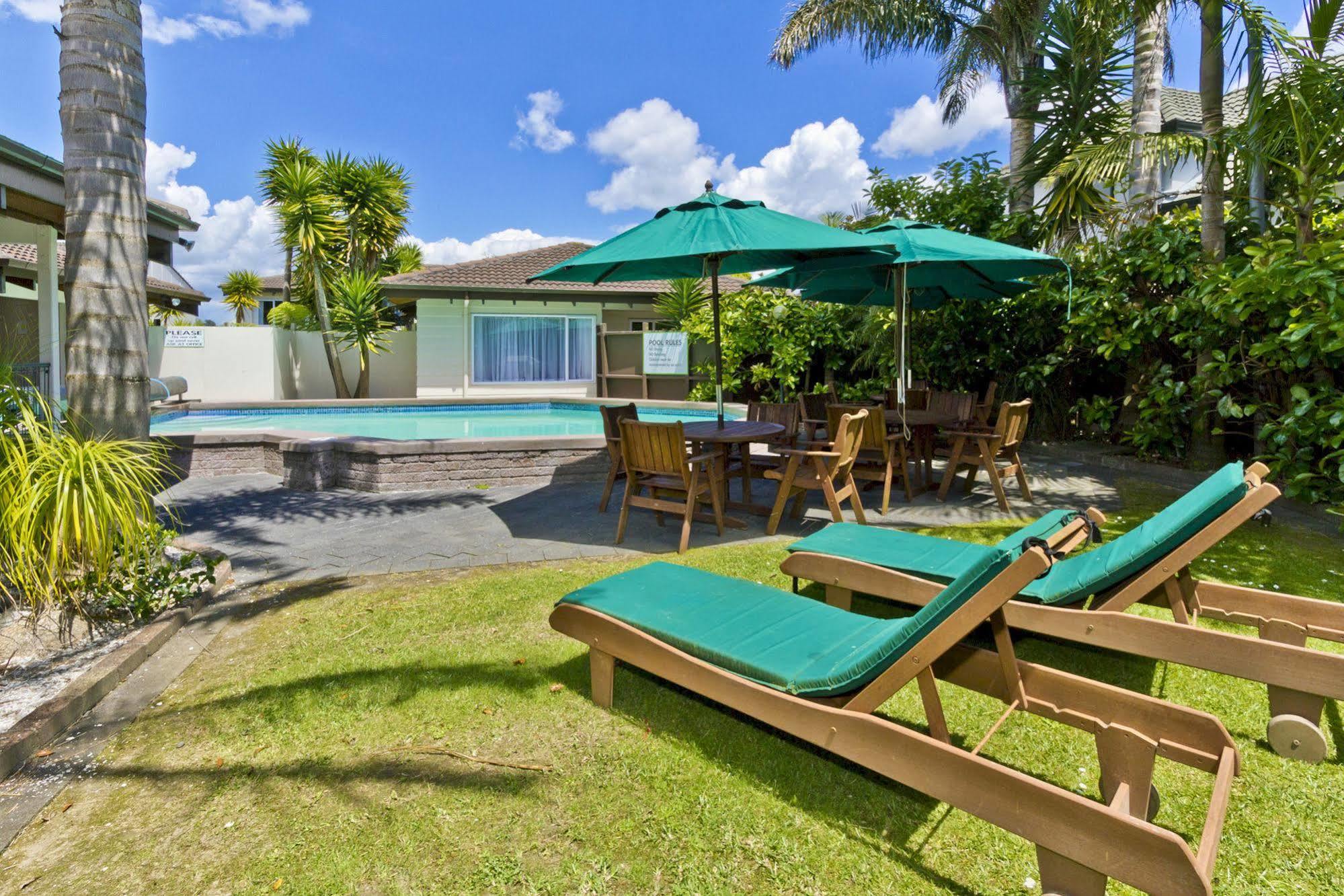 Takapuna Motor Lodge Окленд Екстер'єр фото